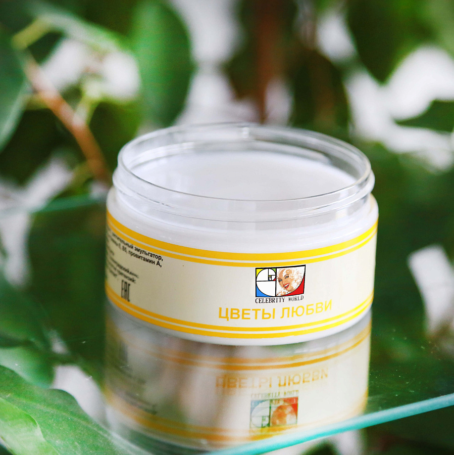 Крем для тела с очаровывающим ароматом "Цветы любви" 100ml